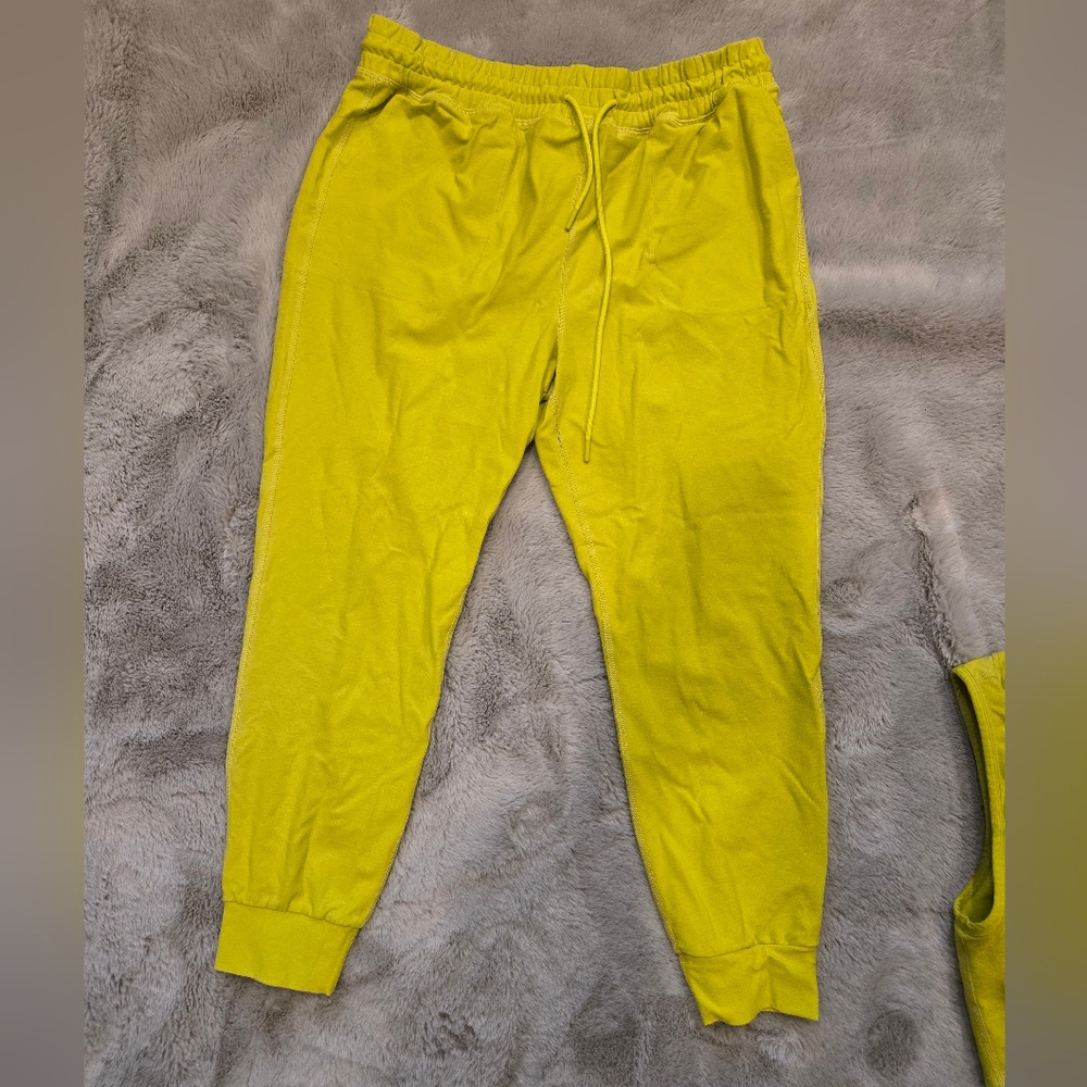 Beyond Yoga spacedye jogger